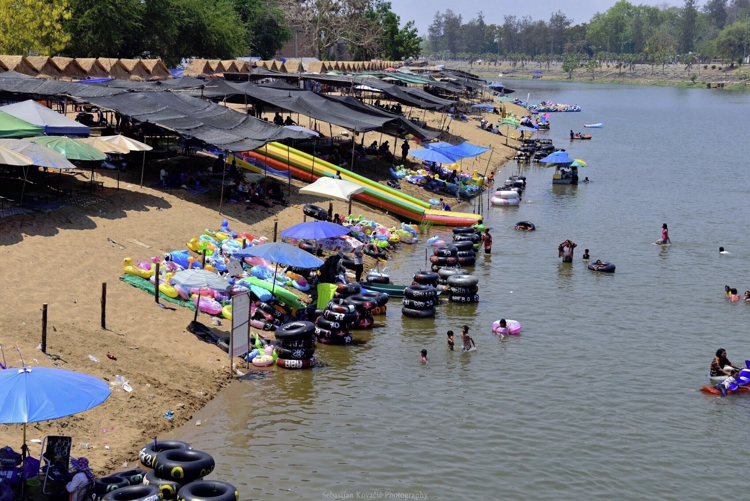 #KamphaengPhet #River #Beach #NorthThailand

#Thailand #Backpacking #TravelPhotography


See you also on Instagram: ExploreWithSeba 