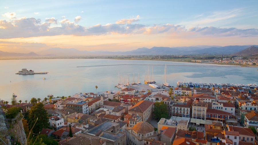 Nafplio which includes a coastal town, a marina and heritage architecture
