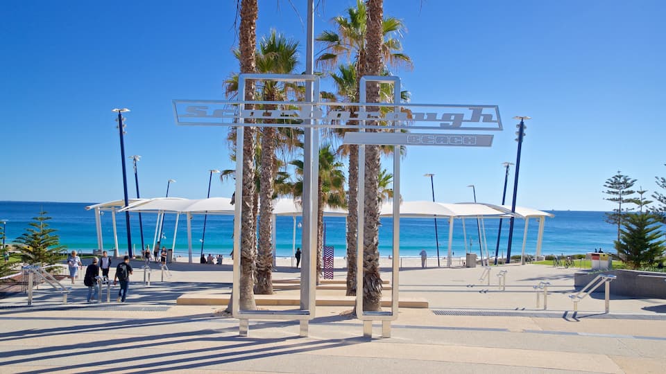 Scarborough Beach showing general coastal views and signage