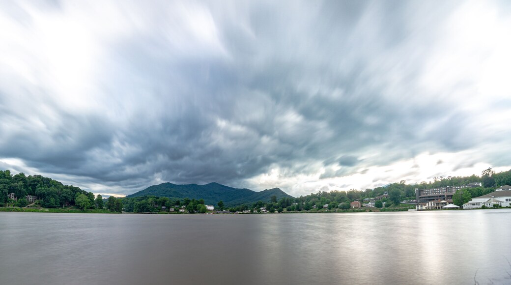 long exposure at lake junaluska north carolina