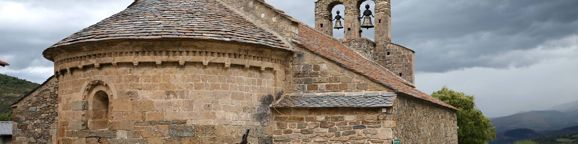 This building is indexed in the Base Mérimée, a database of architectural heritage maintained by the French Ministry of Culture, under the reference PA00104044 .