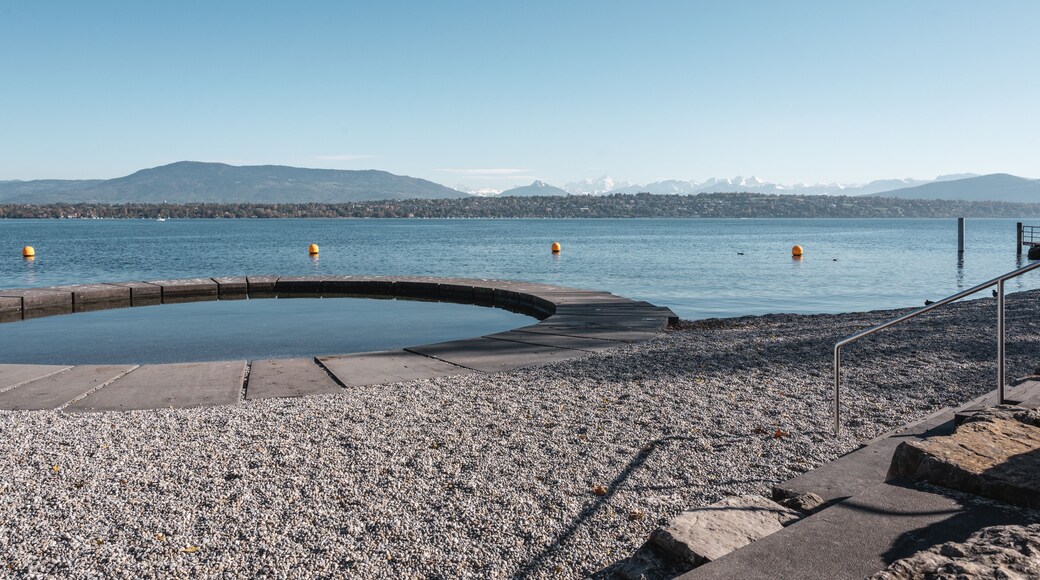 vue sur le Mont Blanc depuis la plage Gitana, Bellevue
