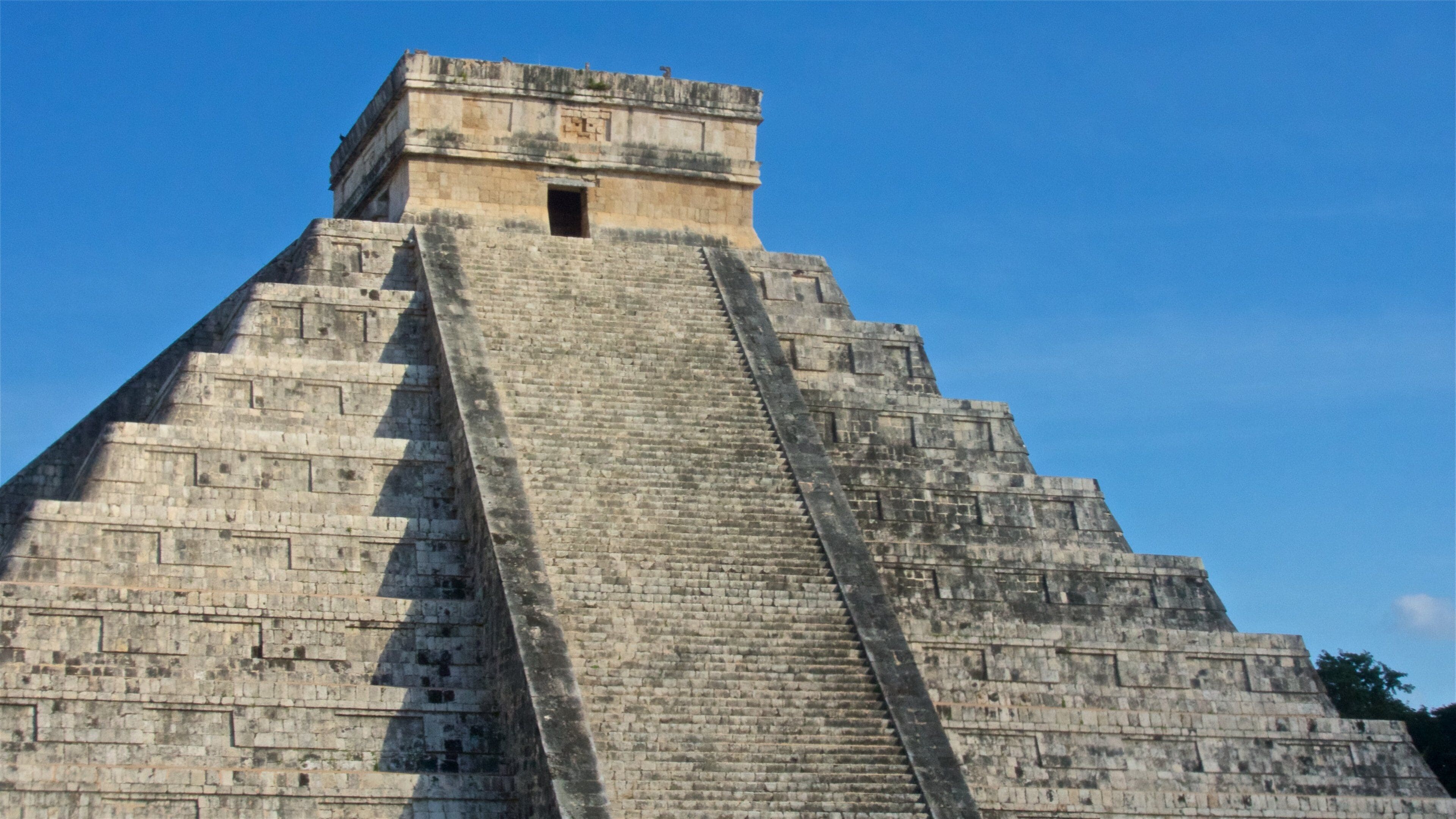 Chichen Itza showing heritage architecture