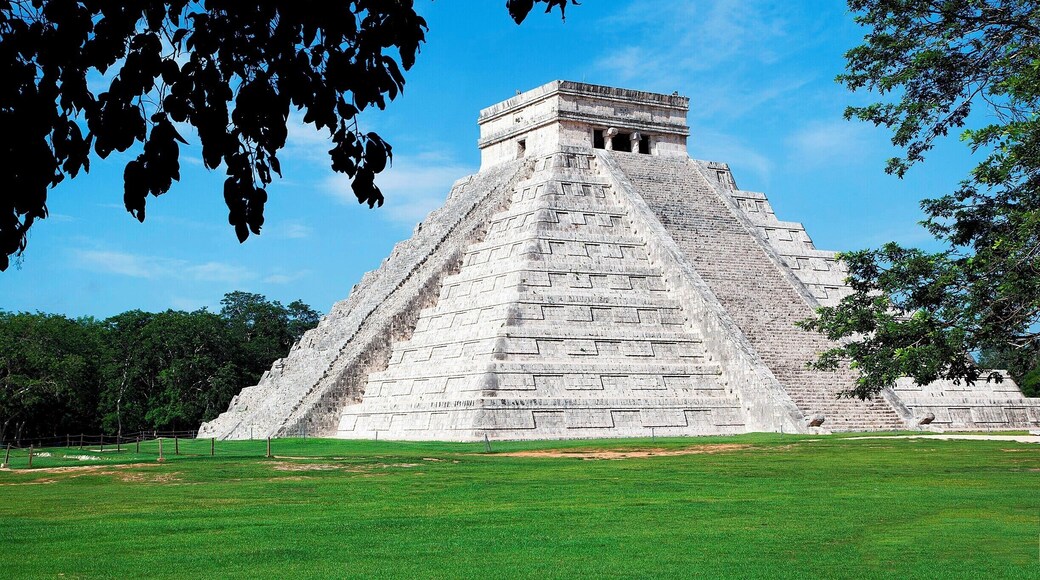 Morning view of El Castillo, the Mayan pyramid at the heart of Chichén Itzá. While it's not particularly tall (about as tall as the pyramid at the Louvre), I found it quite beautiful and particularly well-proportioned. I like to think that, given it's rather late construction date (~1200AD), it was the culmination of centuries of refinement. In that sense it reminded me of the Taj Mahal, which itself was inspired by centuries of improvements in Mughal tomb architecture.