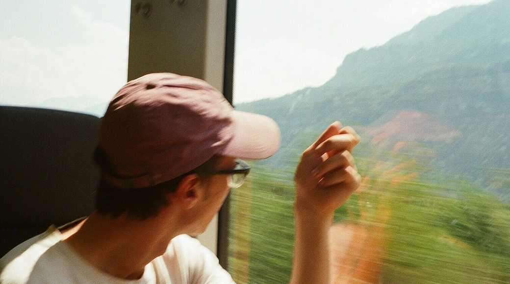 On the train from Interlaken to Luzern, the views are amazing. My eyes were glued to the window the whole time, and trust me, yours would be too. From towering mountains to turquoise lakes to beautiful chalets, Switzerland really is the best. Taken with Kodak 400 #adventure #35mm