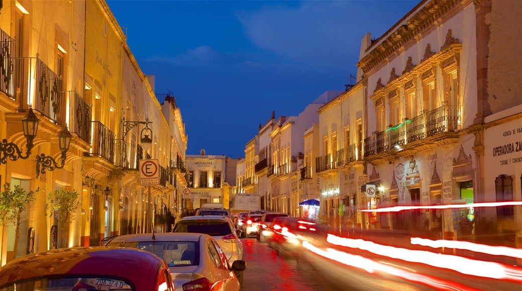 Zacatecas which includes night scenes