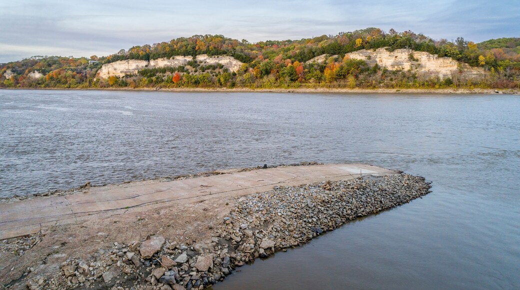 Missouri River and Katy Trail aerial view