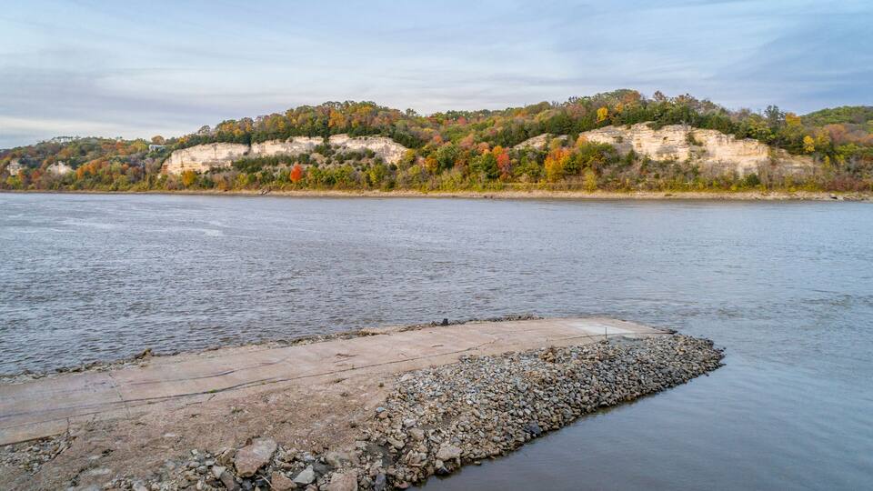 Missouri River and Katy Trail aerial view