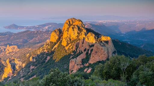 Randonnée autour du Pic du Cap Roux dans le sud de la France