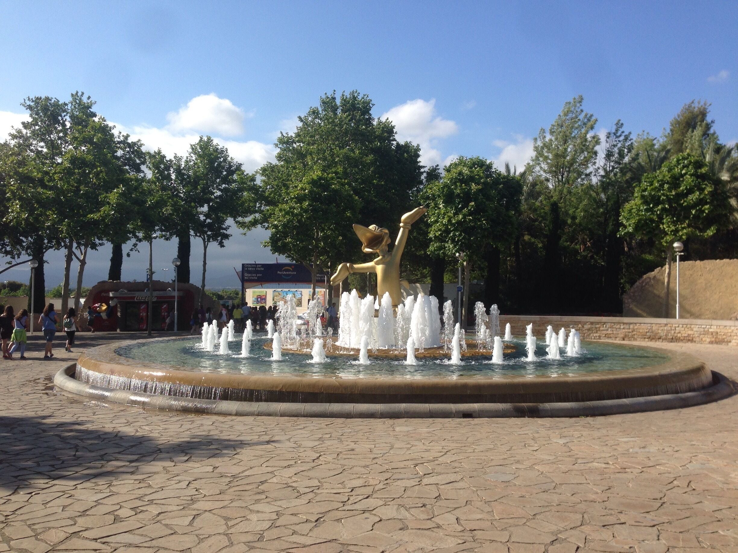 Great Theme Park for people who love them.