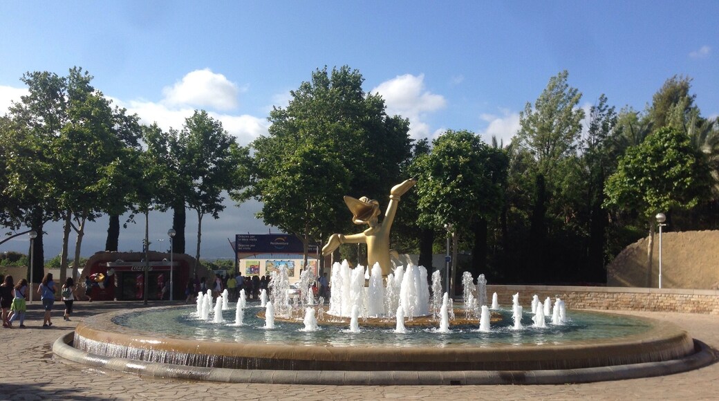 Great Theme Park for people who love them.