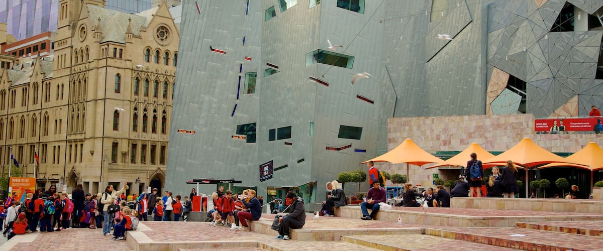 Fed Square which includes modern architecture, a square or plaza and a city