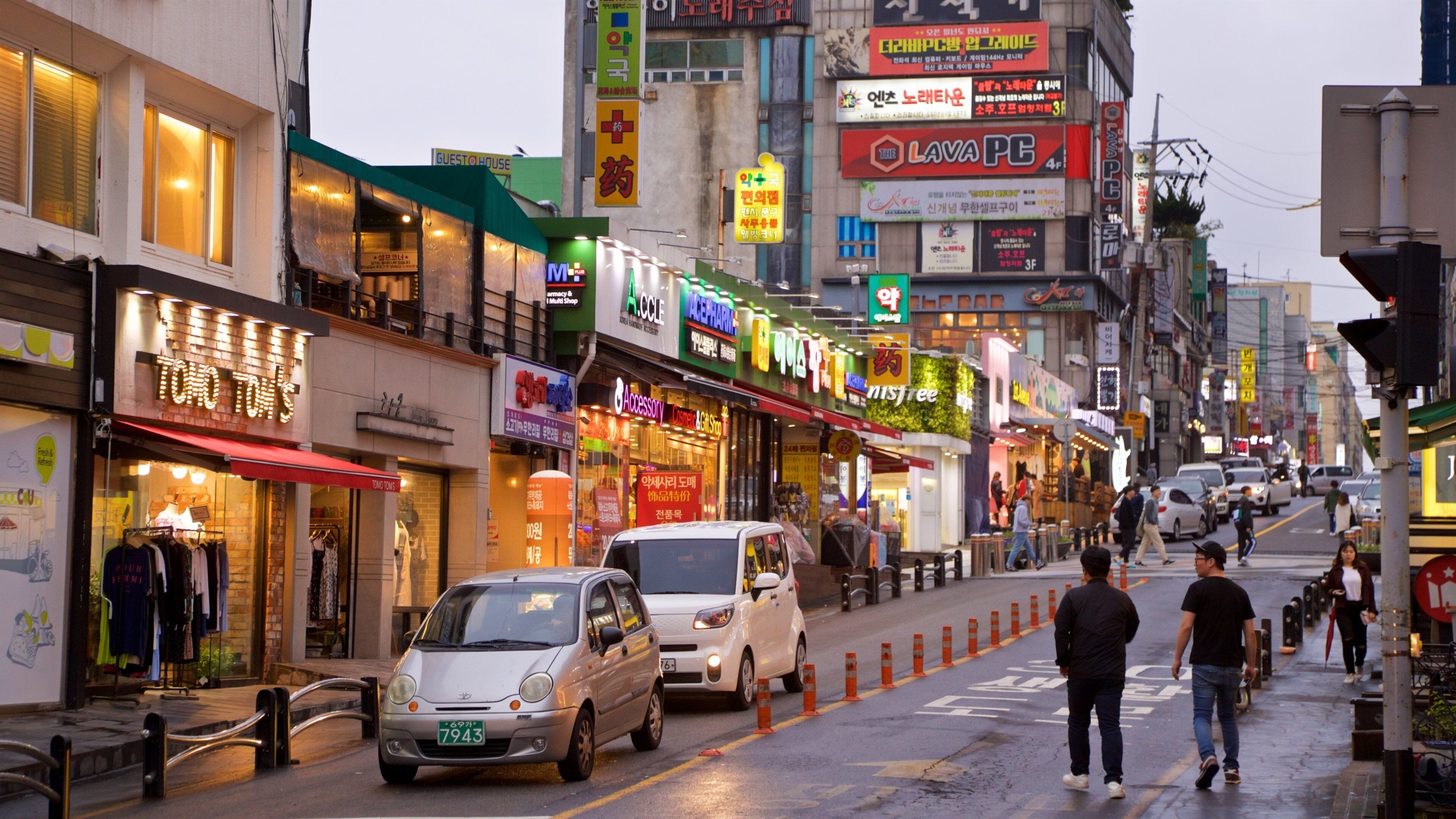 Jeju City featuring a city