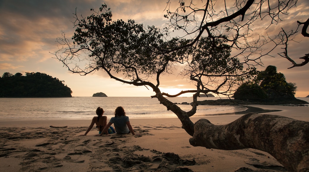 Couple together at Sunset - Manuel Antonio Costa Rica