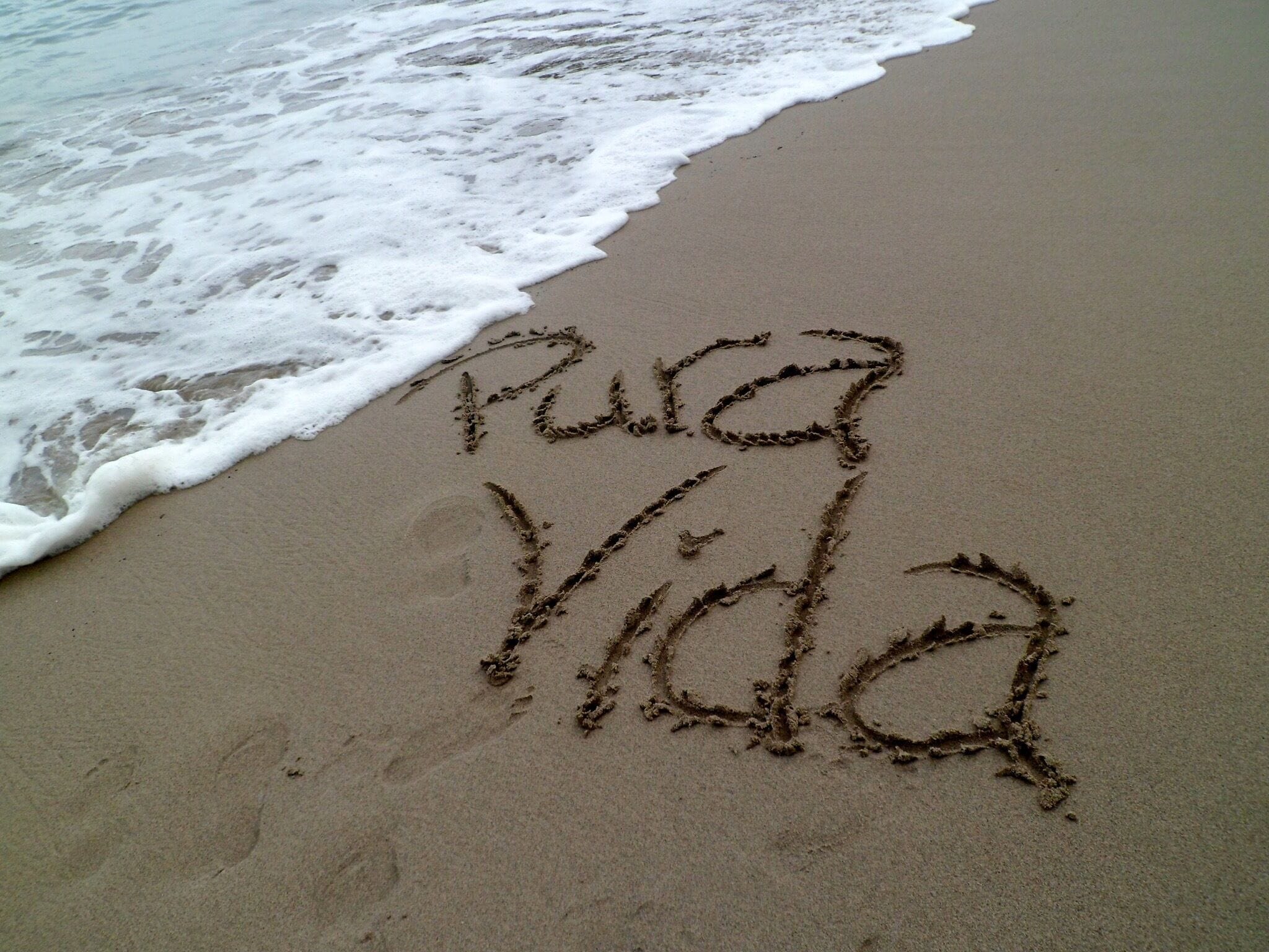Beach #3
Pura Vida. Literally an energy you can feel while in Costa Rica. A real life Hakuna Matata. 
#beach #waterlust