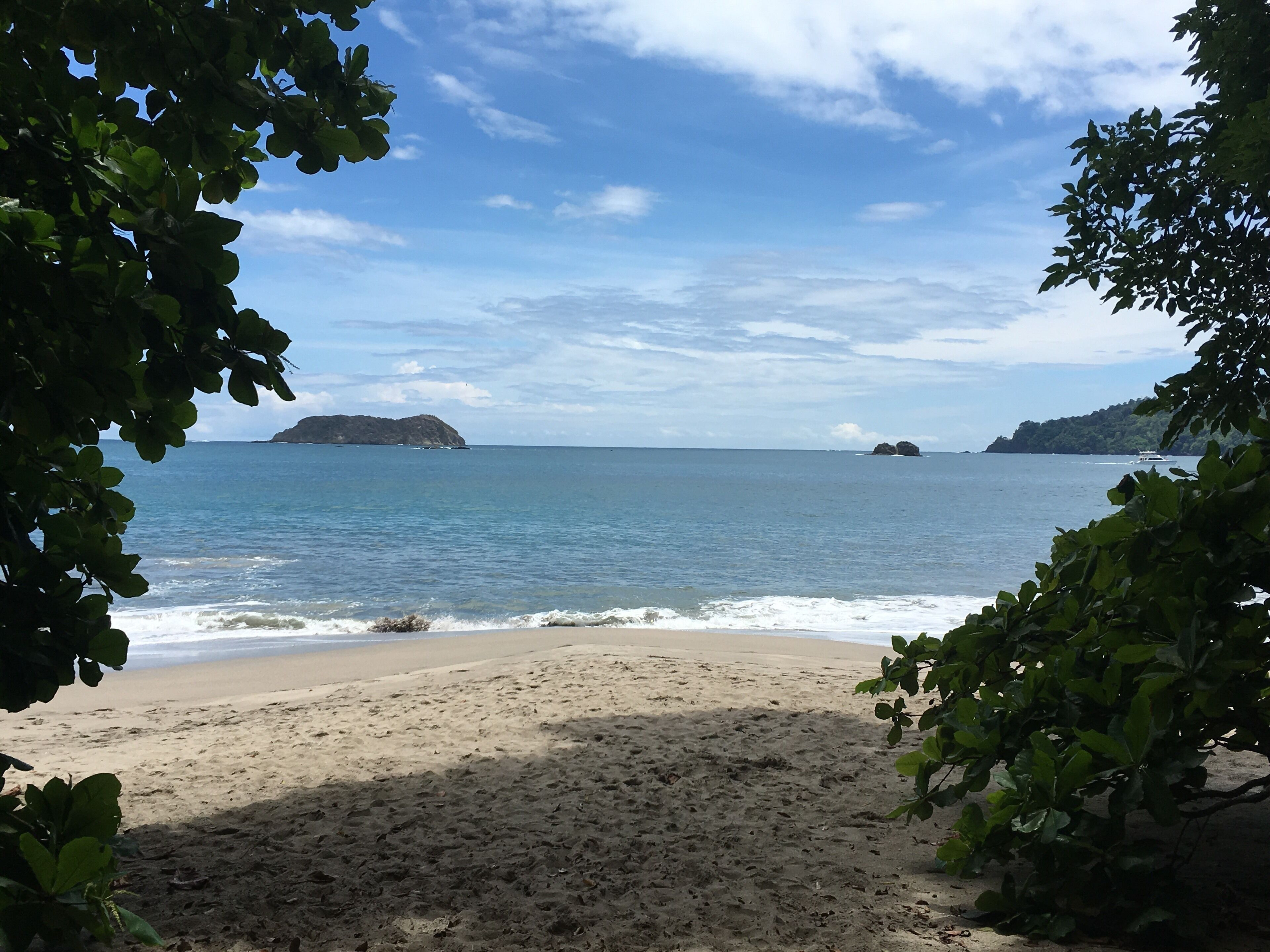 #NaturePhotoContest
Beautiful costarrican beach