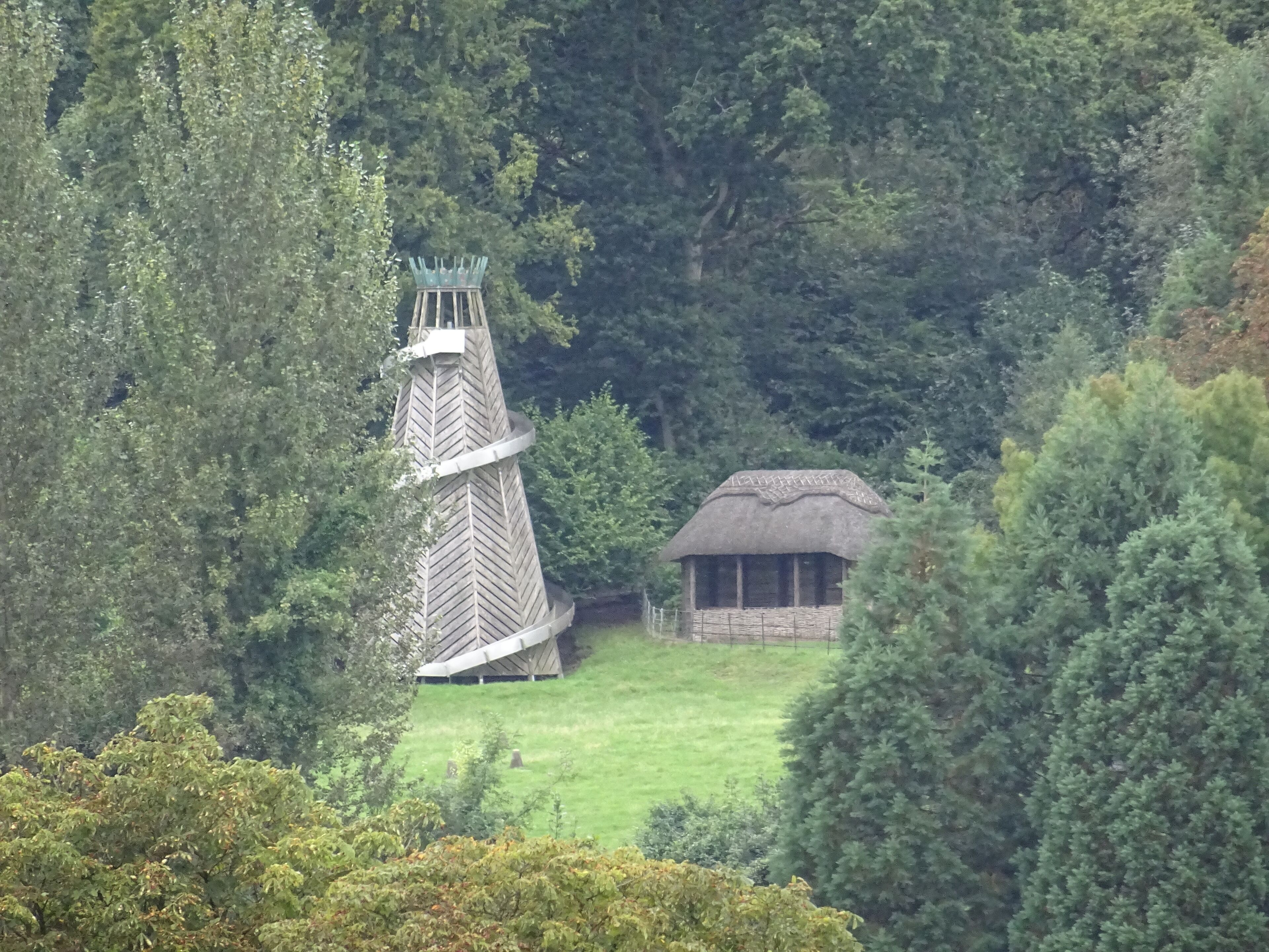 Pelham Place Wikidata has entry Q26474124 with data related to this item.