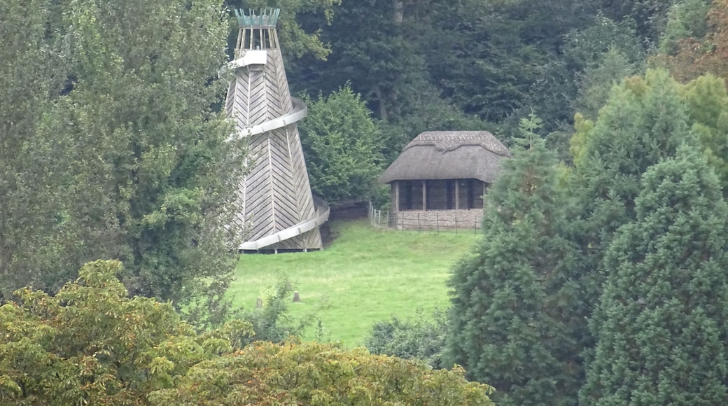 Pelham Place Wikidata has entry Q26474124 with data related to this item.