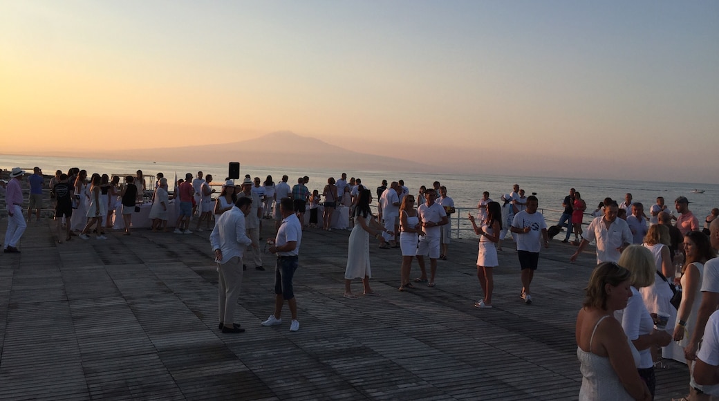 Party in front of Etna with a nice sunset.