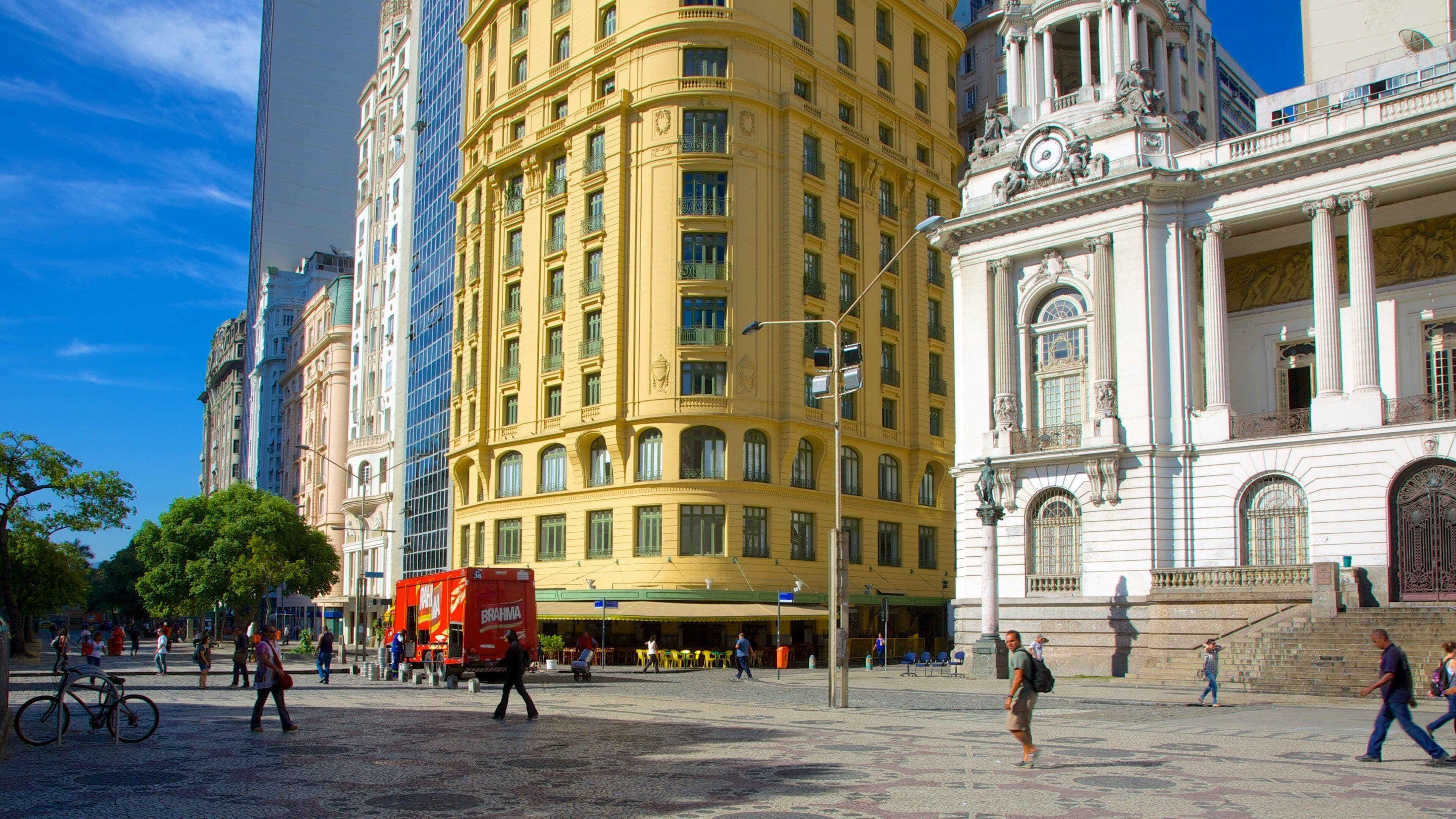 Rio de Janeiro Centro featuring street scenes and a city