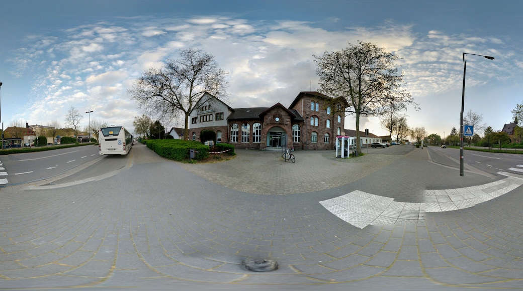 Bahnhofsvorplatz Dillingen