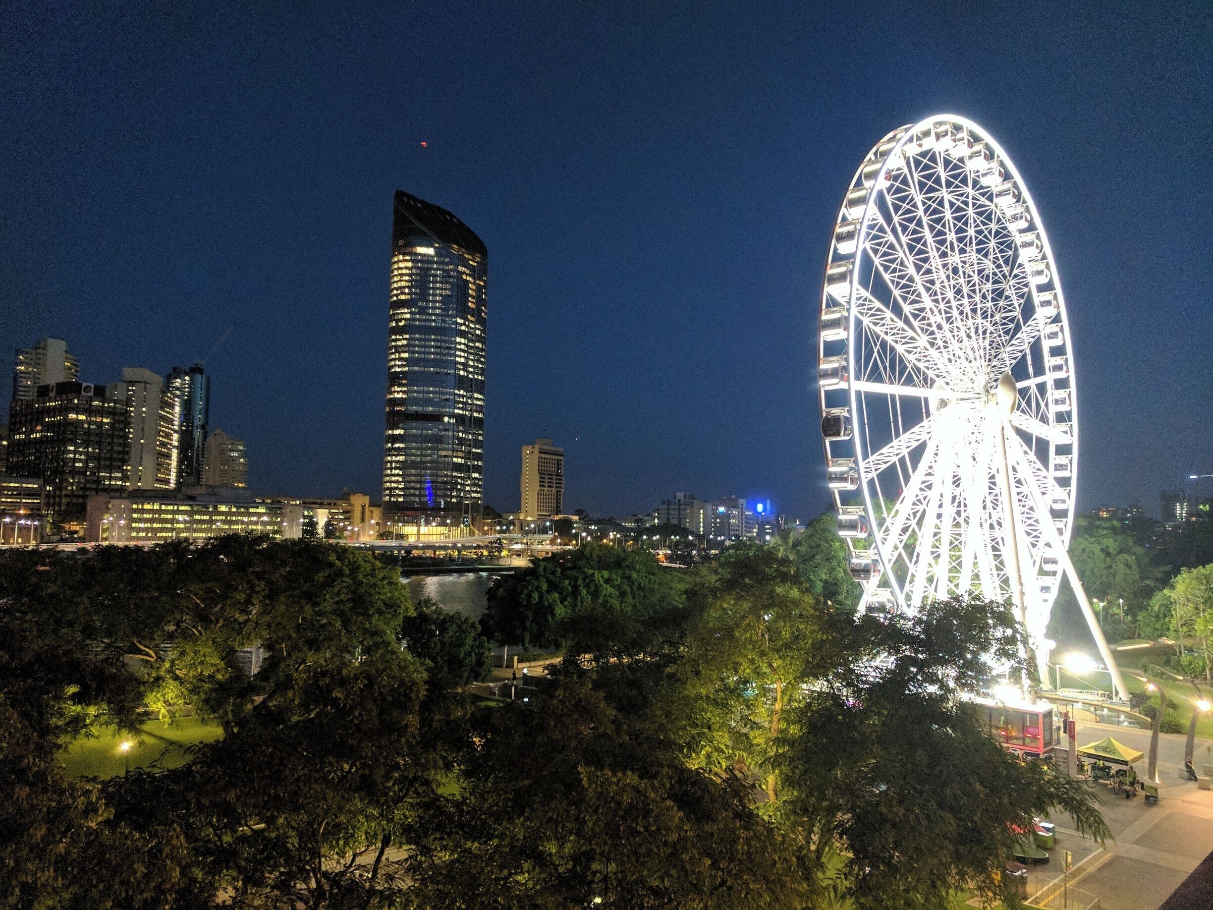The Wheel of Brisbane at night.