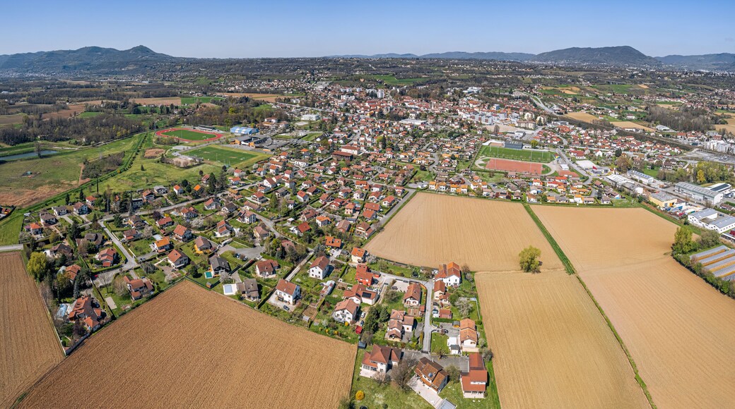 Moirans vue de drone, Isère, Auvergne-Rhône-Alpes, France