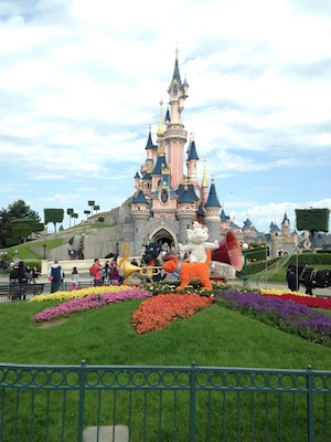 Petit détour improvisé dans le monde enchanté de disney !
Une envie d'ailleurs, de magie et de réconfort enfantin !