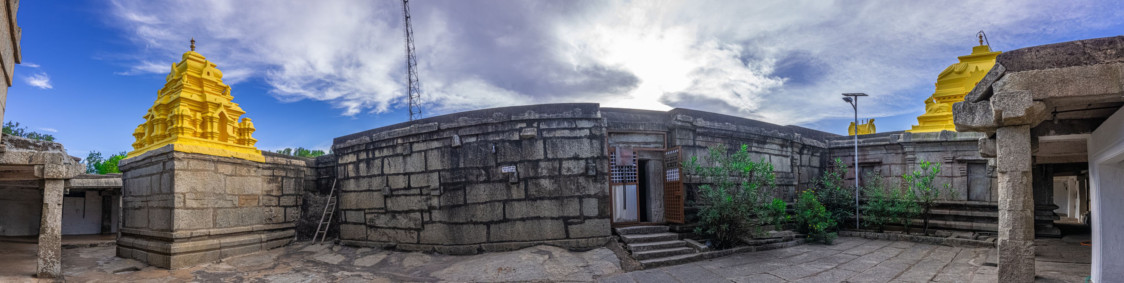 Yoga Nandeeshwara Temple is a Hindu temple in Nandi Hills or Nandidurg, Chikkaballapur district, Karnataka, India, is a dedicated to the Lord Shiva. Dates back to the Chola's Period.
