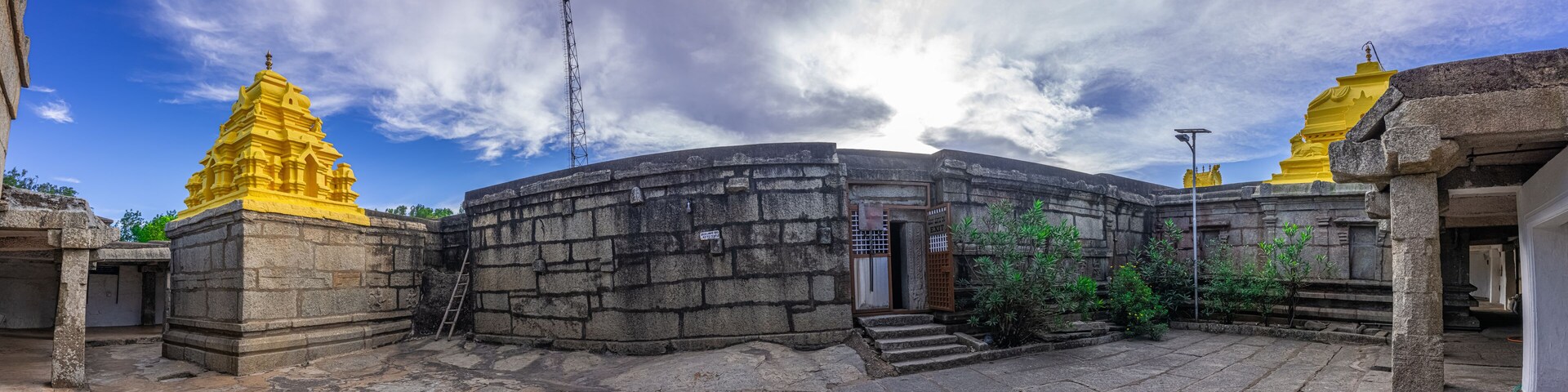 Yoga Nandeeshwara Temple is a Hindu temple in Nandi Hills or Nandidurg, Chikkaballapur district, Karnataka, India, is a dedicated to the Lord Shiva. Dates back to the Chola's Period.