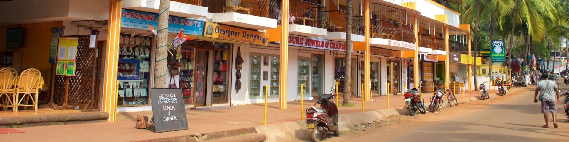 Candolim Beach - Fort Aguada featuring shopping