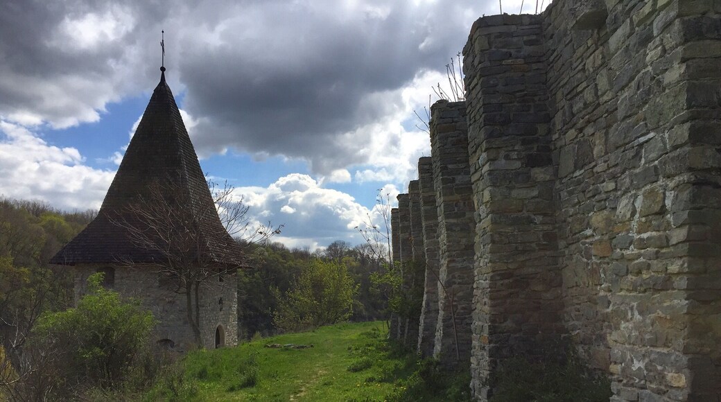 Choose the road less taken. Find parts of the old city walls that aren't visited very often.