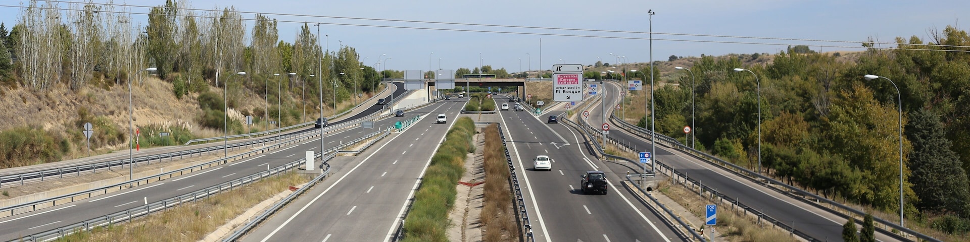 PHONAR - Madrid - Motorway (Rachael & Emilie)