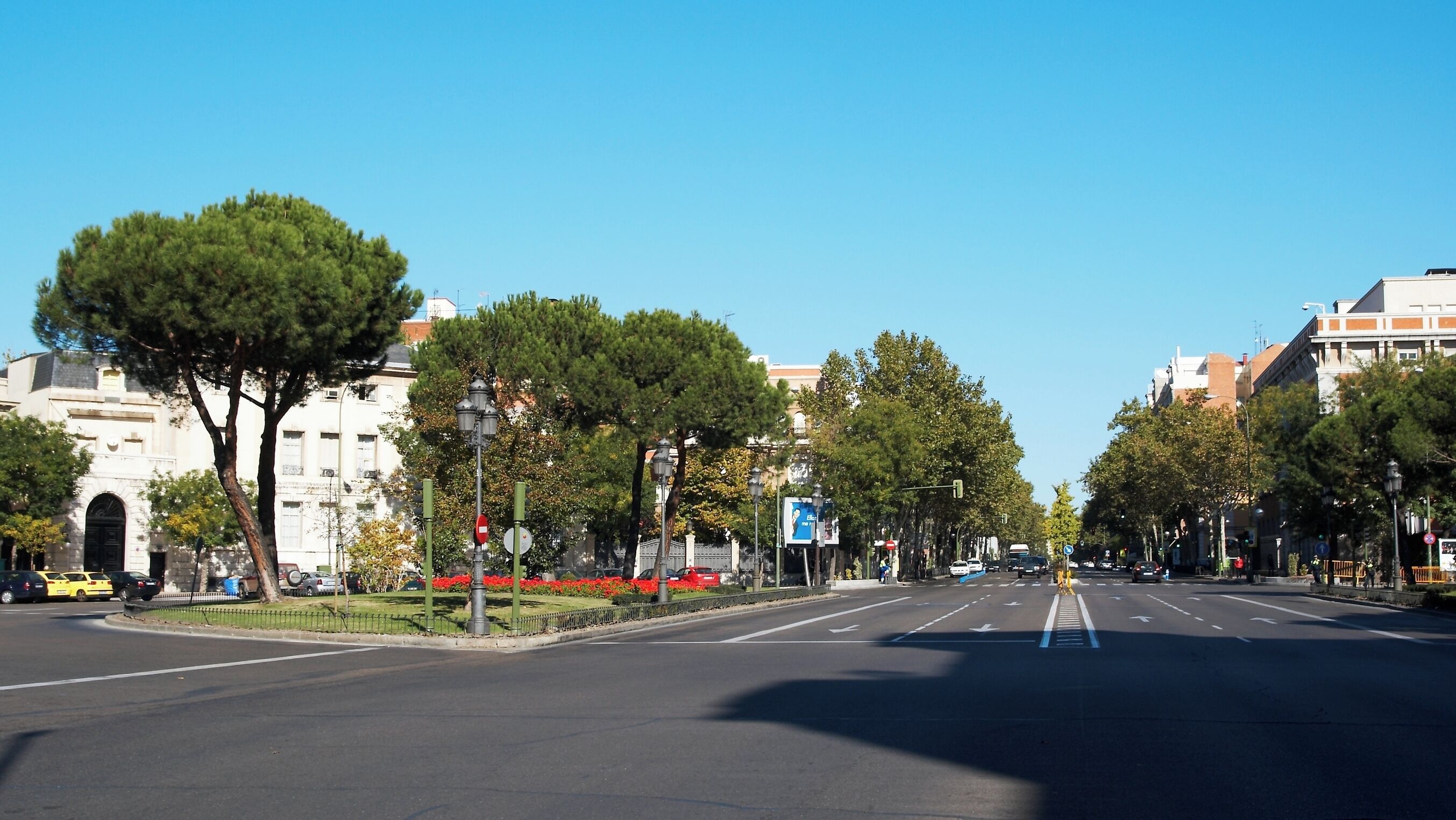 Plaza del Marqués de Salamanca y calle Príncipe de Vergara, Madrid.