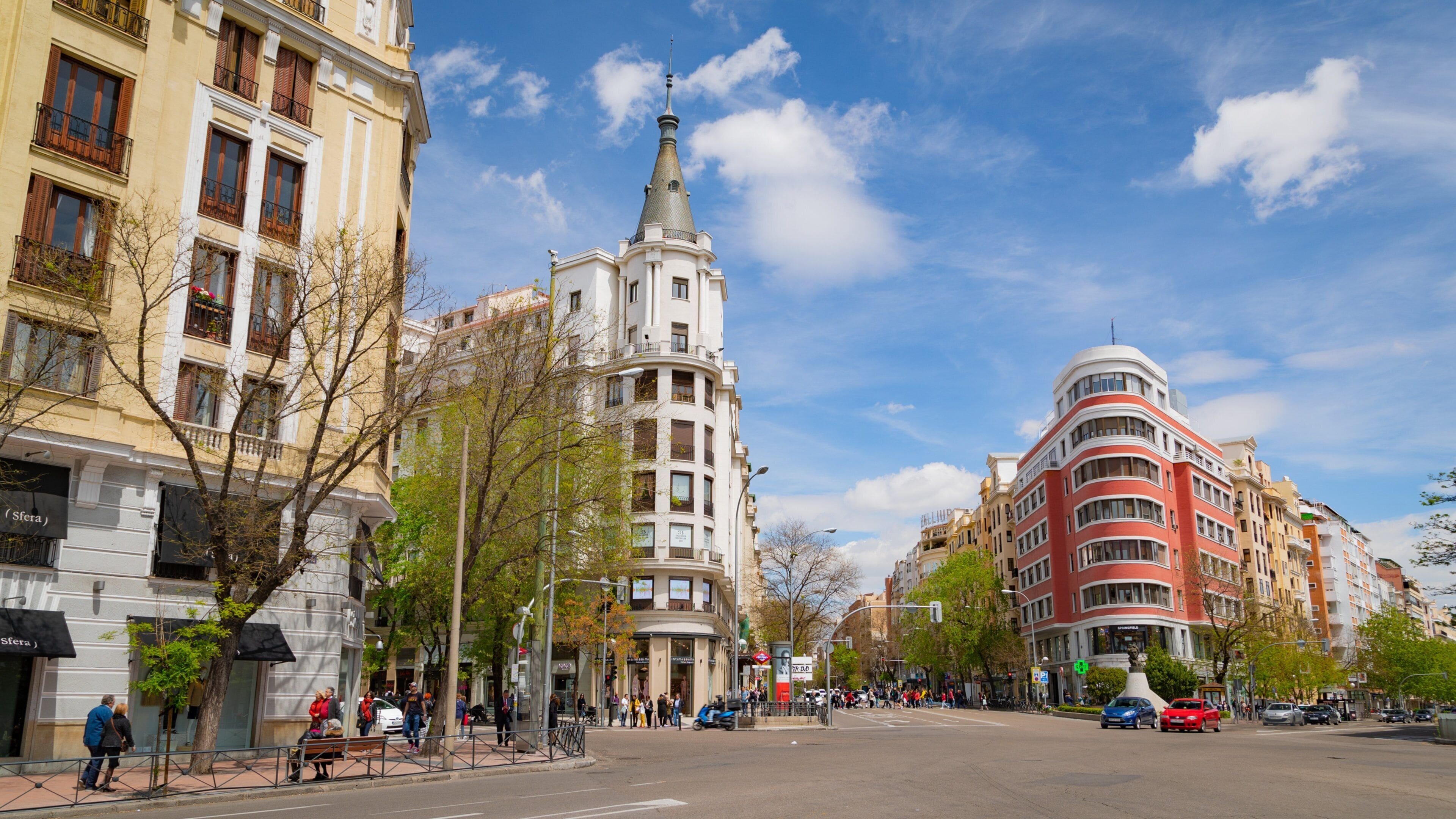 Salamanca which includes a city