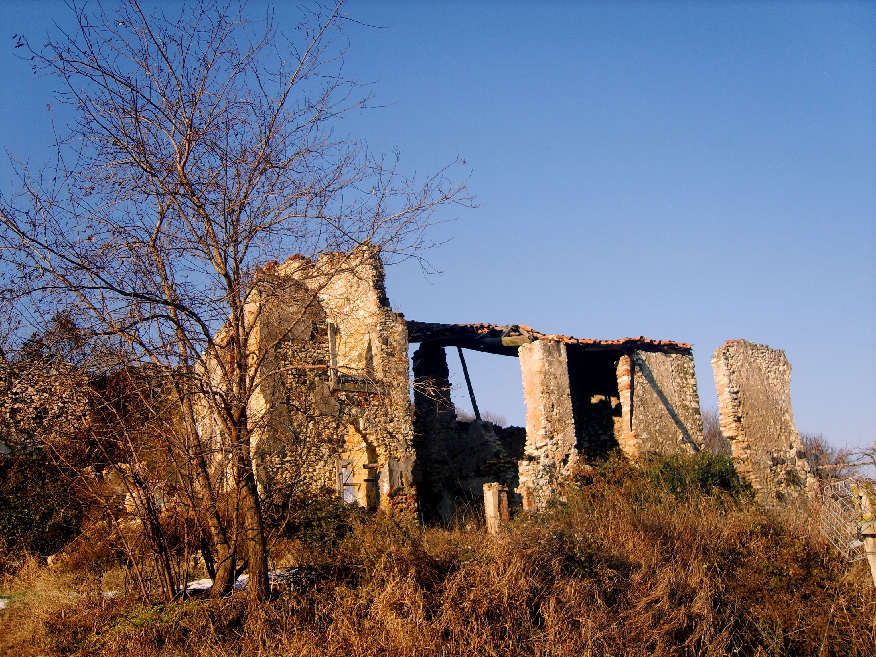Rural ruins south-west side