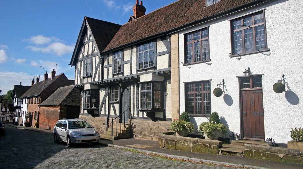 Mill Street, Warwick