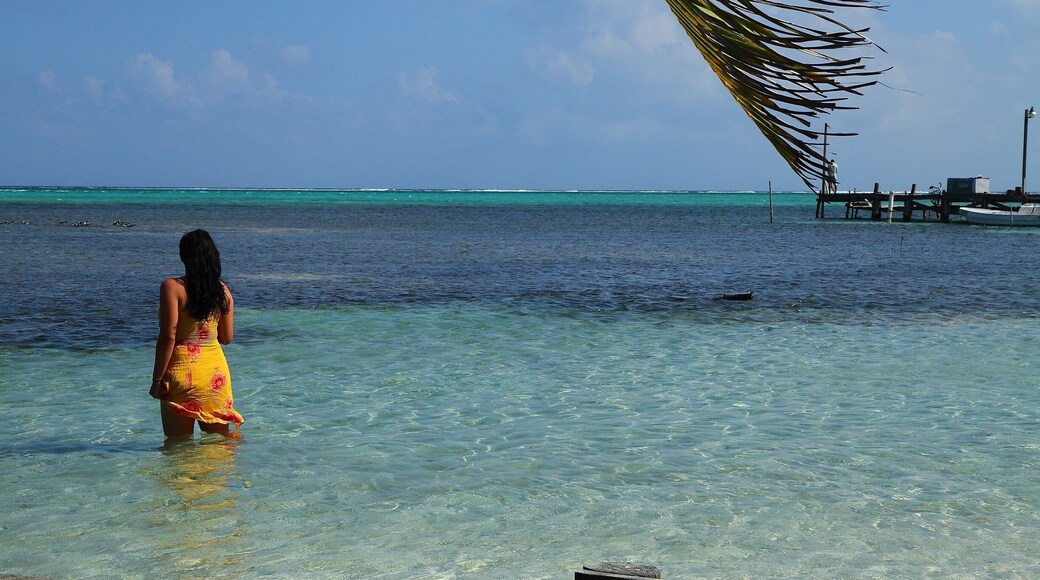 Belize is home to the second largest barrier reef, and some of the most beautiful water you'll ever see! #waterlust