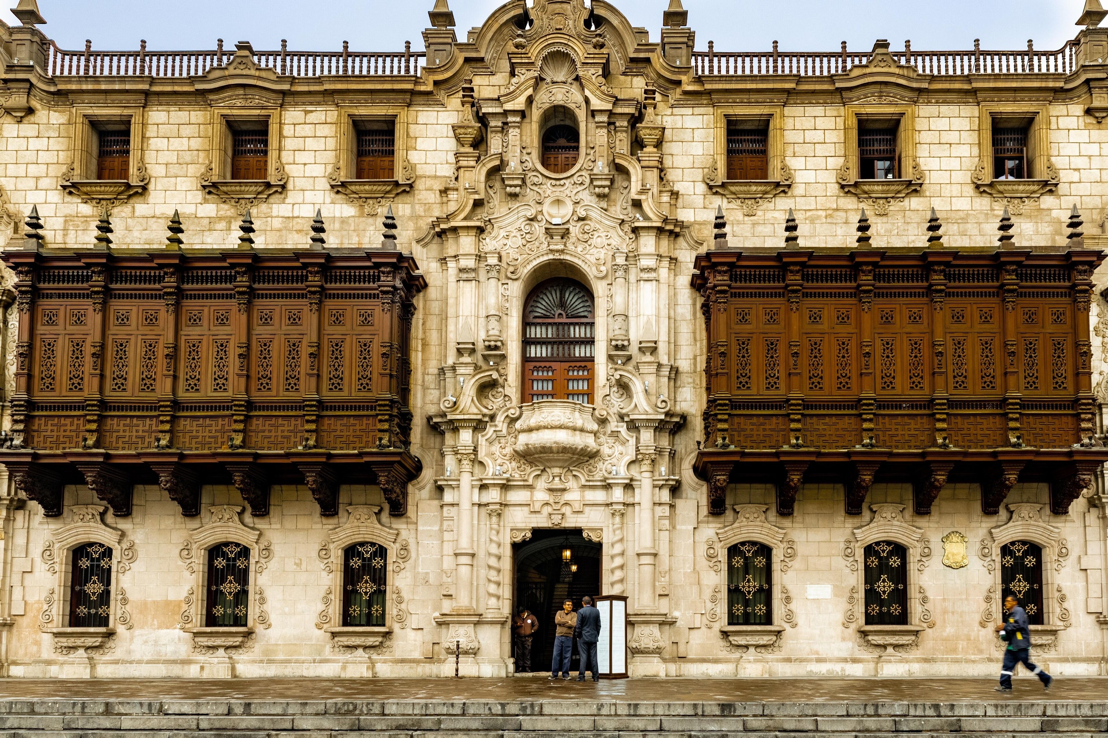 The Archbishop’s Palace is adjacent to the Lima Cathedral in the Plaza De Armas (Plaza Mayor) in the city’s historical center.  The entire area was designated a UNESCO World Heritage Site in 1988.