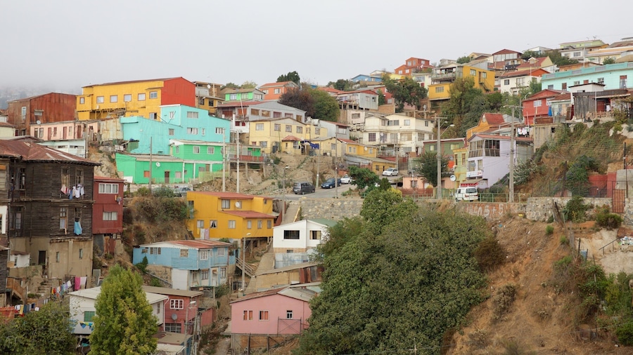 Valparaiso featuring a city