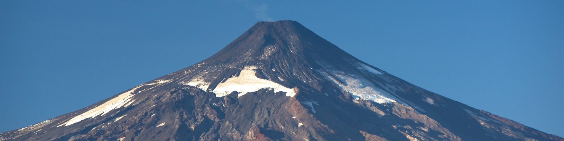 China ofreciendo montañas