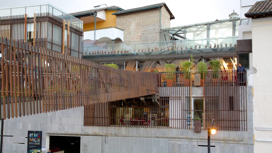 Andes Region featuring modern architecture and a city