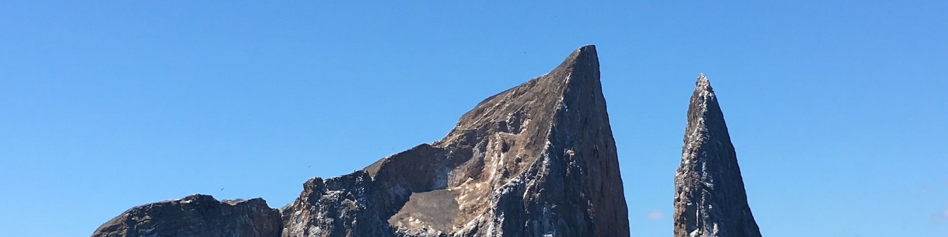 It's one of the best places to snorkeling in Galapagos Islands #blue