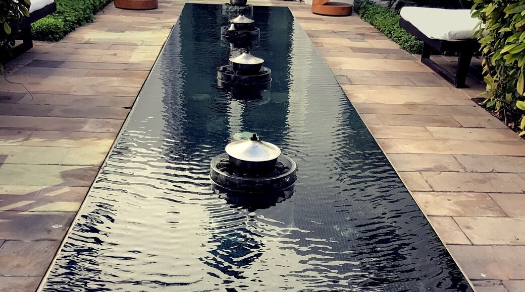 This hotel is beautiful and very relaxing. A spa day here is second to none and a long stay here would be bliss. #parkhyattdubai