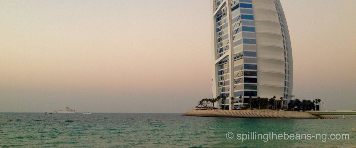 This sail-shaped 7-star hotel is a symbol of opulence and modern Dubai; this is the impressive Burj Al Arab at dusk.
#goldenhour #uae #troveon #blue #bestof5