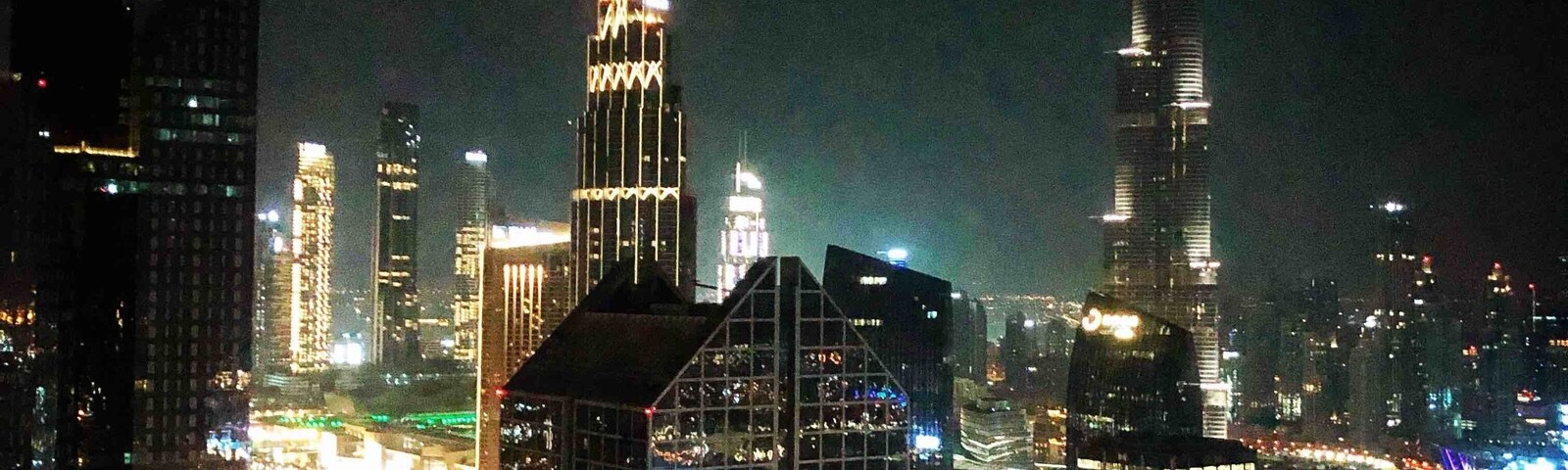 Amazing view from my bedroom overlooking Dubai
#lifeatexpedia