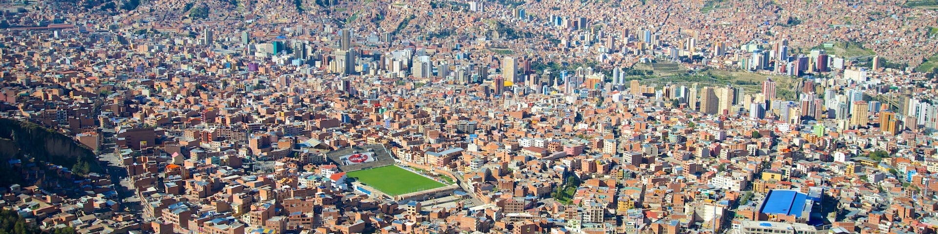 La Paz showing landscape views and a city