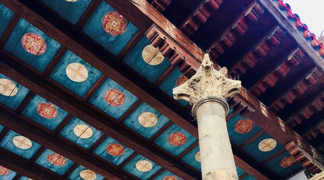 Mid. October, perfect time to visit!!