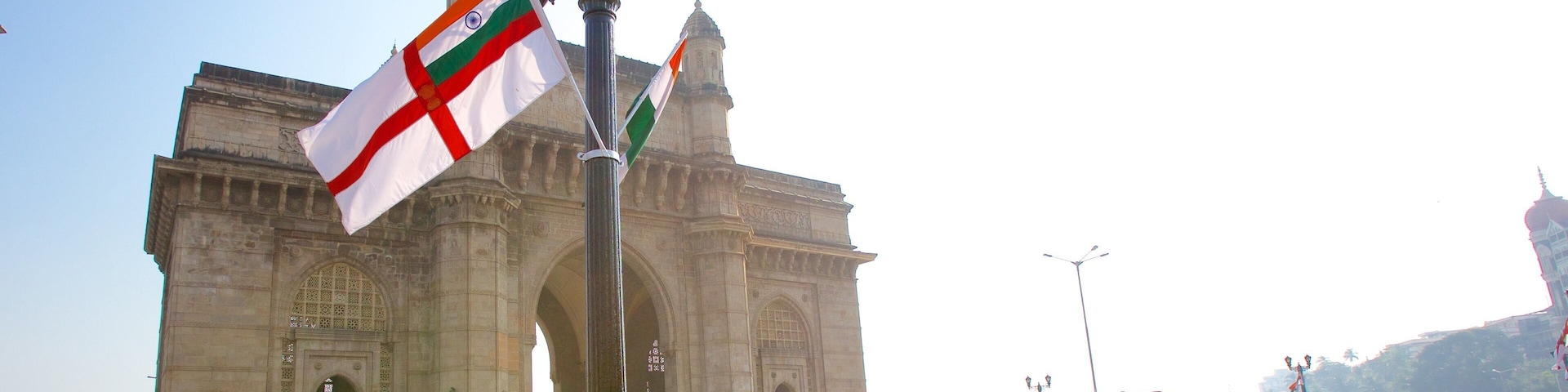 Gateway of India which includes heritage architecture, a square or plaza and heritage elements