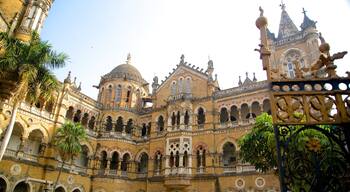 Chhatrapati Shivaji Terminus mostrando elementos de patrimônio e arquitetura de patrimônio